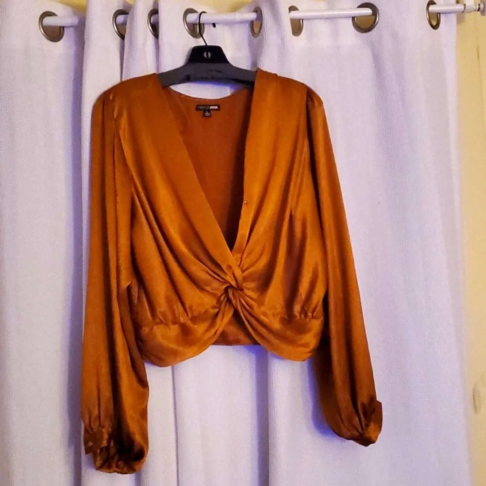 Blouse - Picture 1 of 3